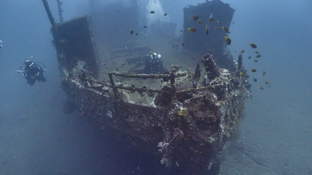 Diving in Boga Shipwreck in Kubu, Bali